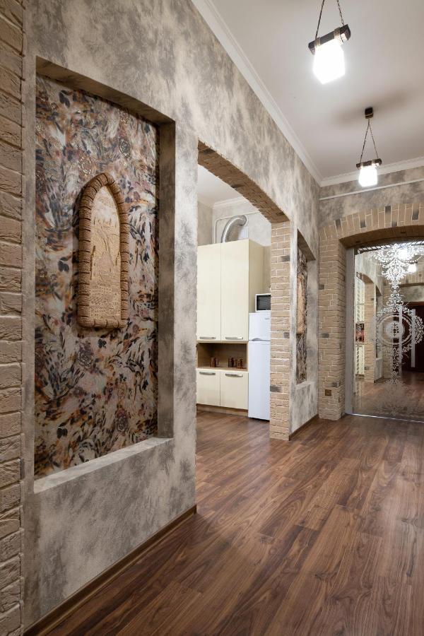 Historic Apartment Sofia In The Old Town Lviv Exterior foto