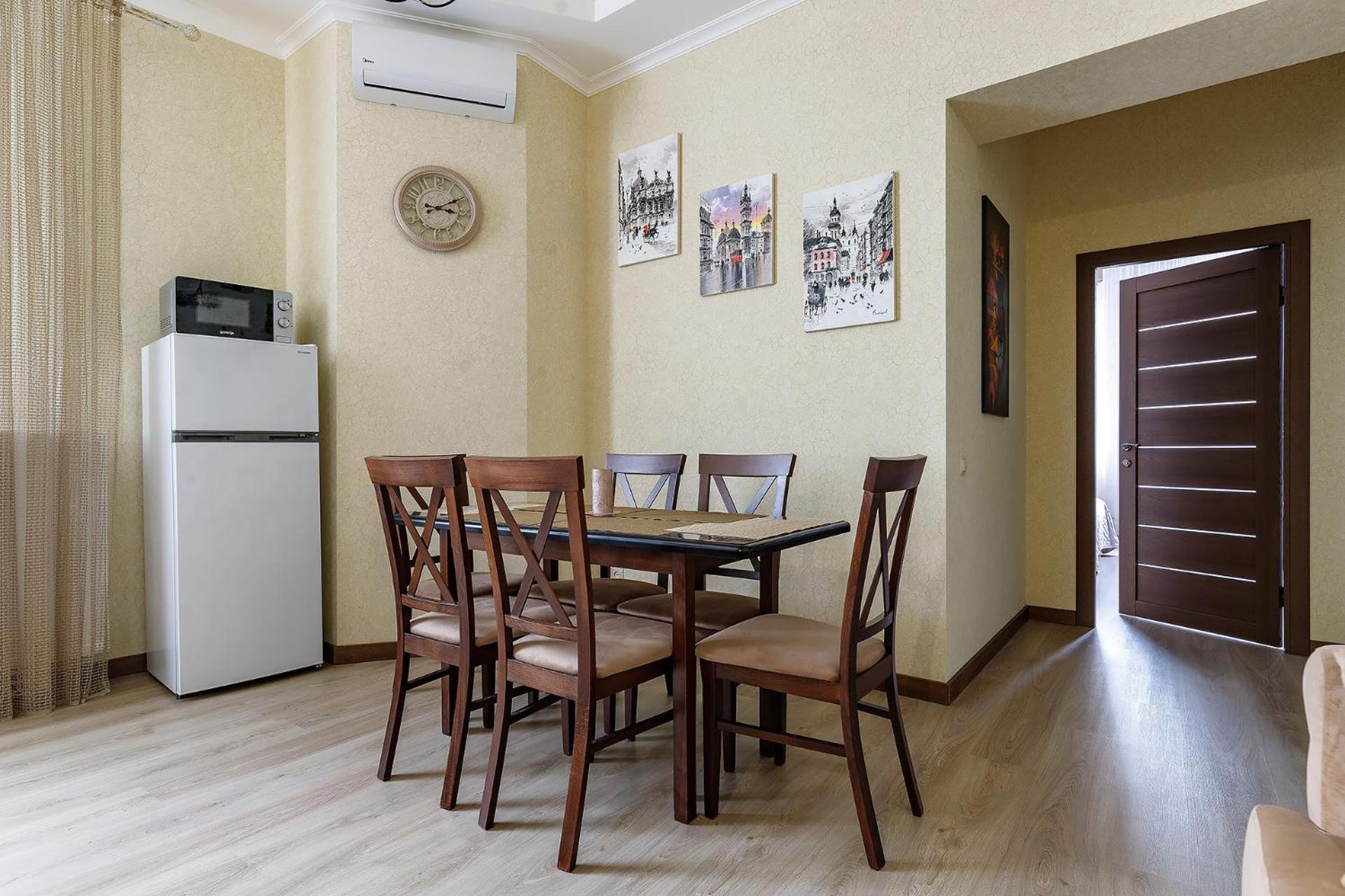 Historic Apartment Sofia In The Old Town Lviv Exterior foto